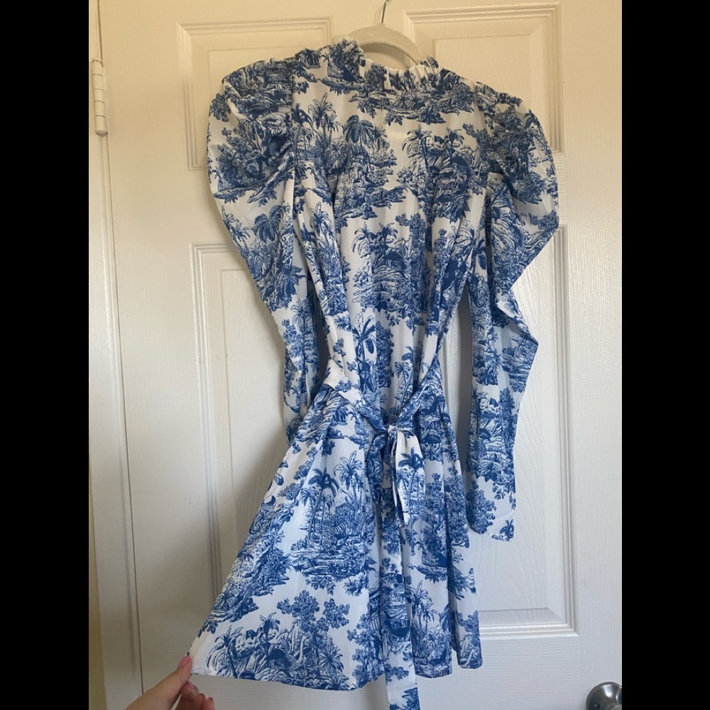 GORGEOUS LOVELY DRESS😍😍😍